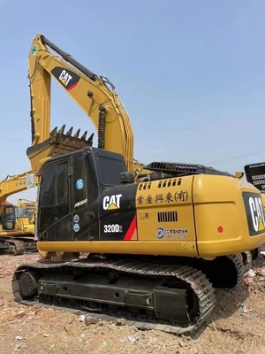 Used Caterpillar 320D2 Excavator 24,200 kg with 1.2-1.8 m³ Bucket
